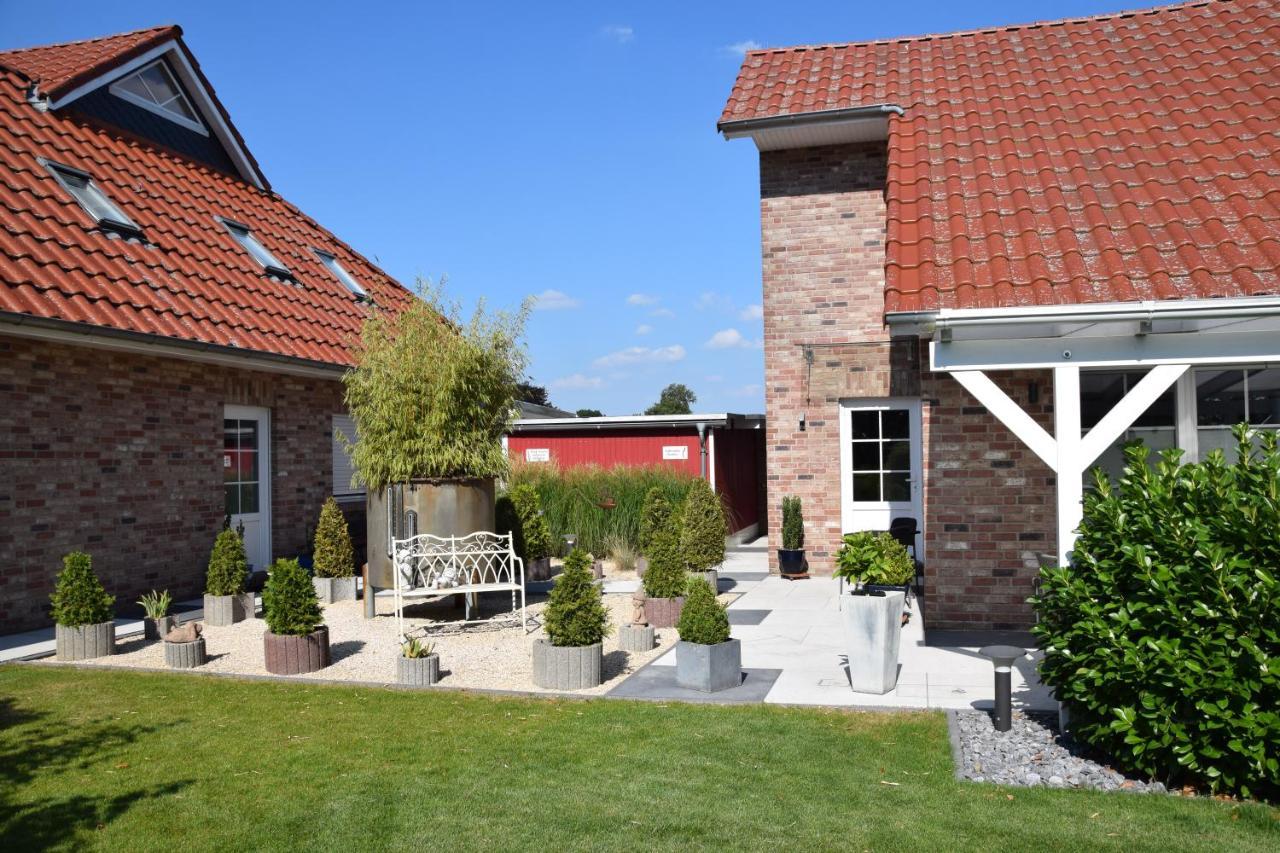 Wellness Appartements Ostfriesland Ihlowerfehn Екстер'єр фото