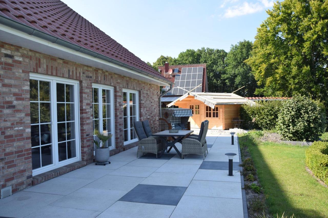 Wellness Appartements Ostfriesland Ihlowerfehn Екстер'єр фото