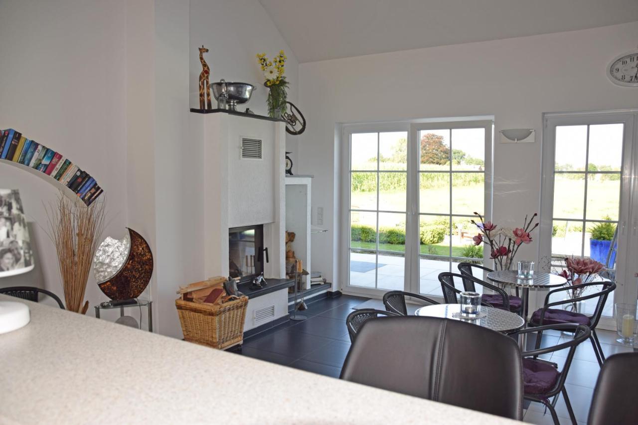 Wellness Appartements Ostfriesland Ihlowerfehn Екстер'єр фото
